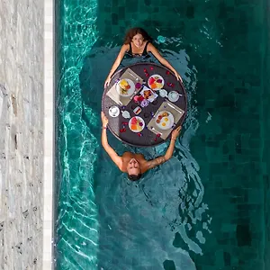 https://alindra-villa.hotelsseminyak.net